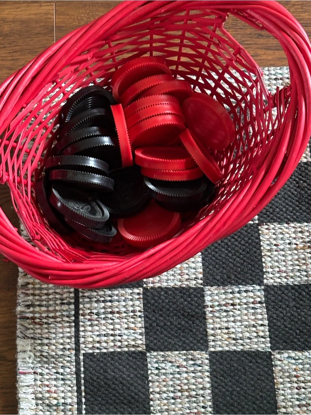 N/A woven checkered